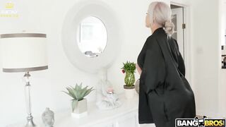Premium Nina Elle - La mamma del mio amico vuole essere riempita di sborra Sub ita