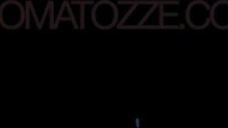 Premium Scappa di Casa e va dall'Uomo Maturo Scopata e Cacciata Via Sub ita