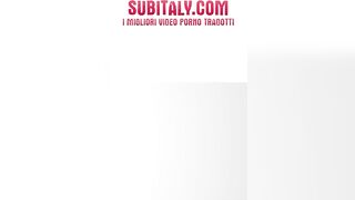 Remy Rune & Taylor Wild - Matrigna e Amica Beccano il Figlio a Fissare le Tette Sub ita