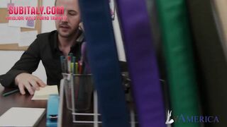 Karen Fisher - Con questo cazzo grande ottieni un aumento Sub ita