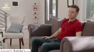 Premium Gabbie Carter - La Migliore Amica della Sorella Si Fa Scopare dal Fratello Sub ita