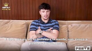 Premium Reagan Foxx – La Terapista Troia Cura l’Ansia del paziente con le sue tettone Sub ita